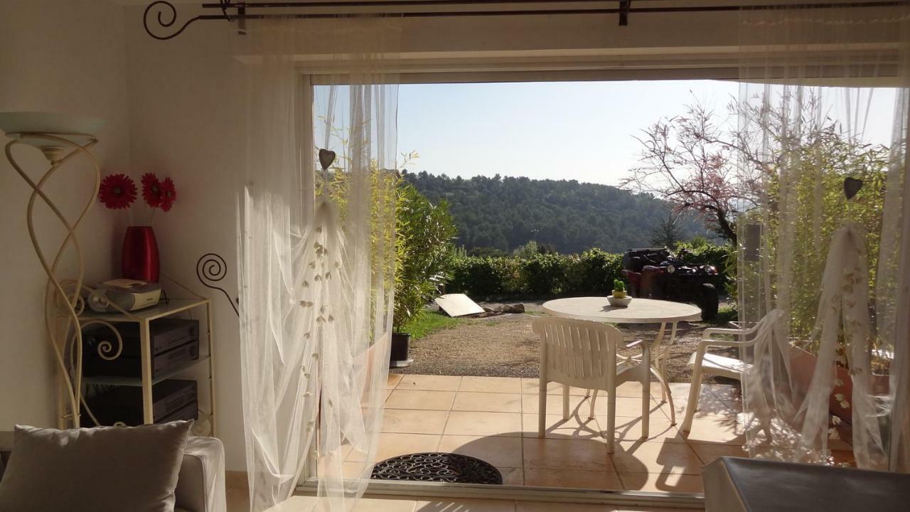 Les Chevrefeuilles Appartement Manosque Buitenkant foto