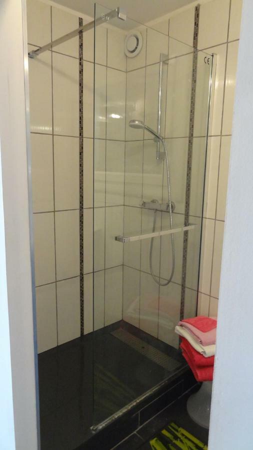 Les Chevrefeuilles Appartement Manosque Buitenkant foto